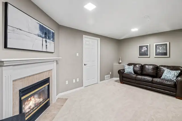 ATTENTION FIRST-TIME HOME BUYERS! - Photo 18