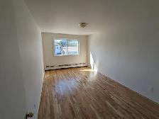 Lachine - 900 à 1075$-Studio/1Chambre - Chauffage eau chaude inc - Photo 4
