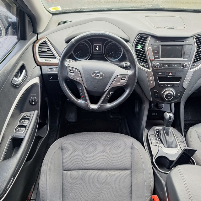 2017 Hyundai Santa Fe Sport Premium, No Accidents, Low Mileage, - Photo 10