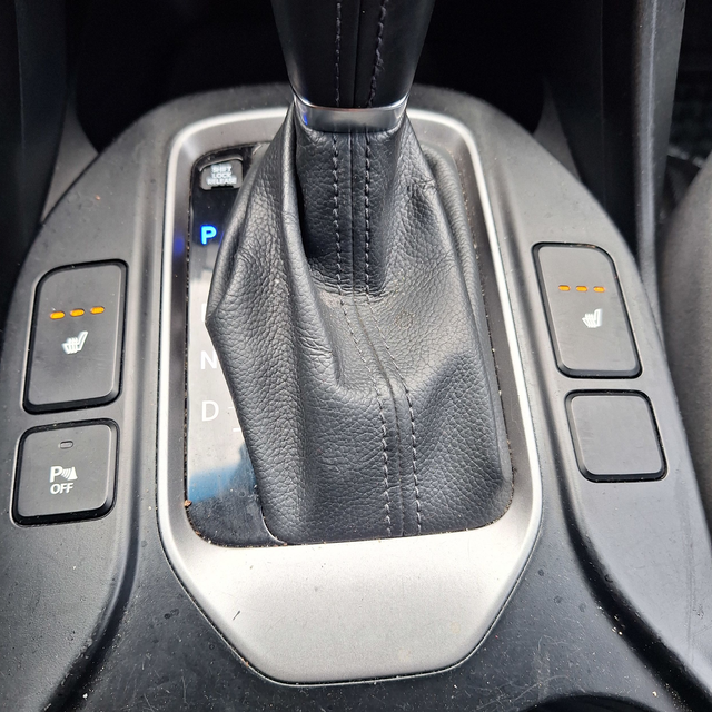 2017 Hyundai Santa Fe Sport Premium, No Accidents, Low Mileage, - Photo 16