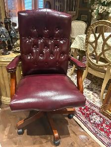 New Executive Burgundy Fox Leather Office Swivel Chair