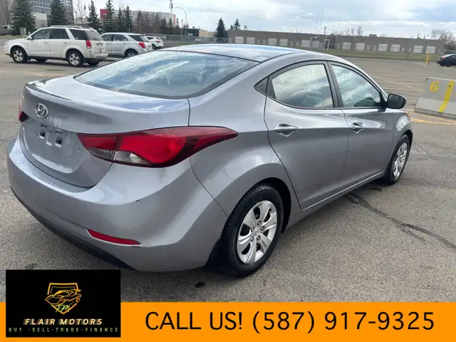 2016 Hyundai Elantra - Photo 4