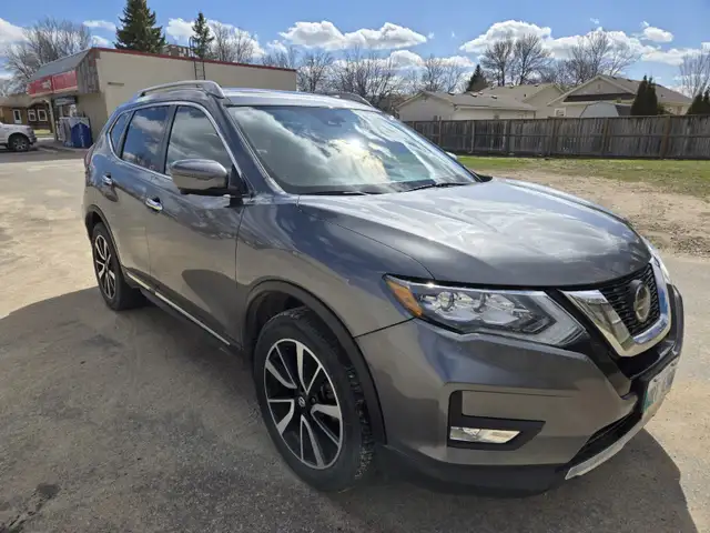 2020 Nissan Rogue SL Platinum AWD