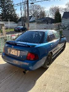 2004 Nissan Sentra SE-R Spec-V - Photo 3