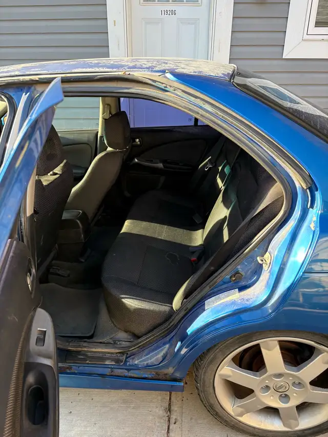 2004 Nissan Sentra SE-R Spec-V - Photo 5