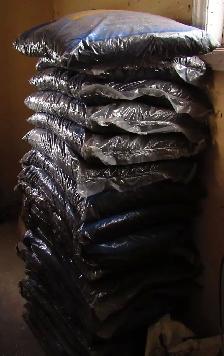 80.00 Black Mulch 56 L x18 bags for 40.00 - Photo 2
