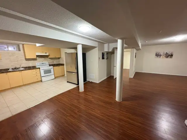 2 BEDROOM BASEMENT CHURCHILL MEADOWS - Photo 3