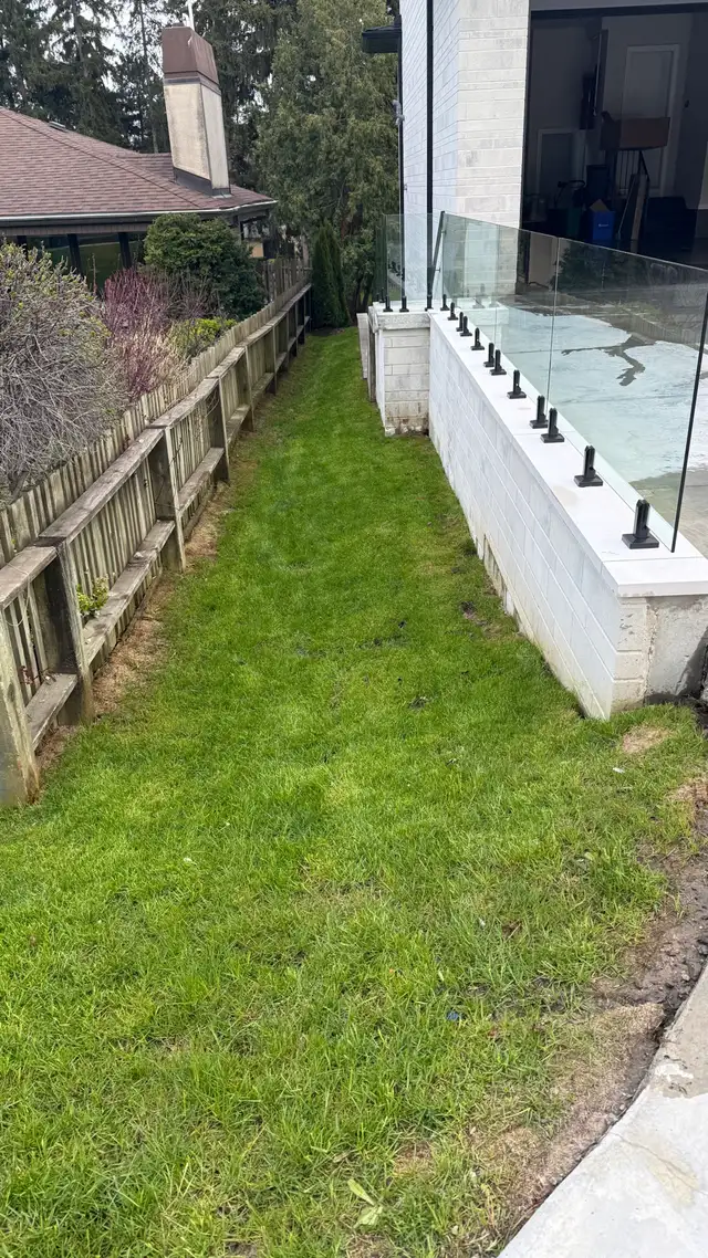 PROFESSIONAL LAWN CARE - Photo 4