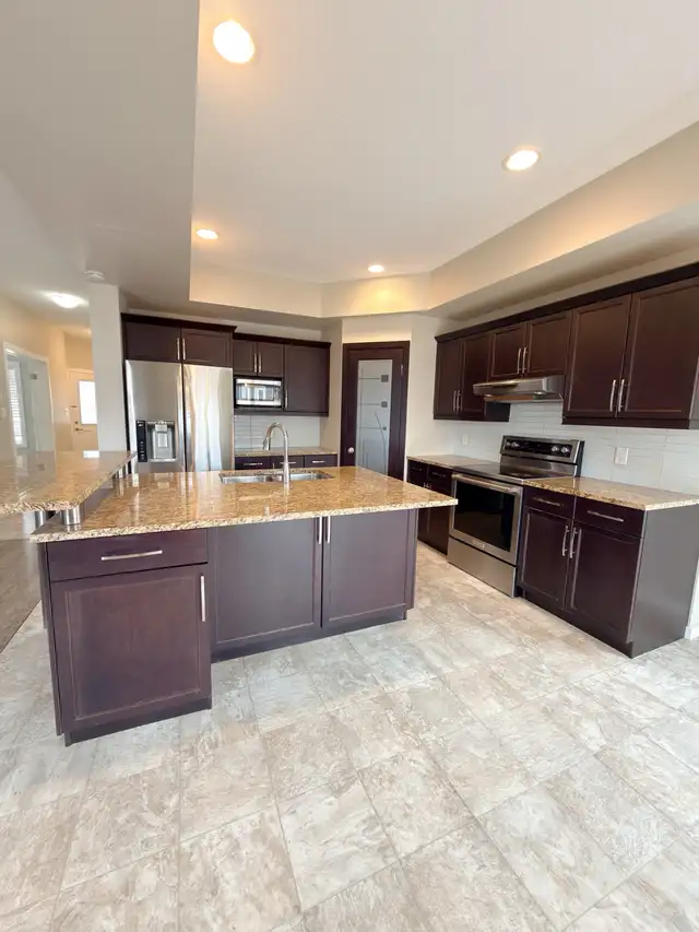 South Pointe single house for Renting - Photo 2
