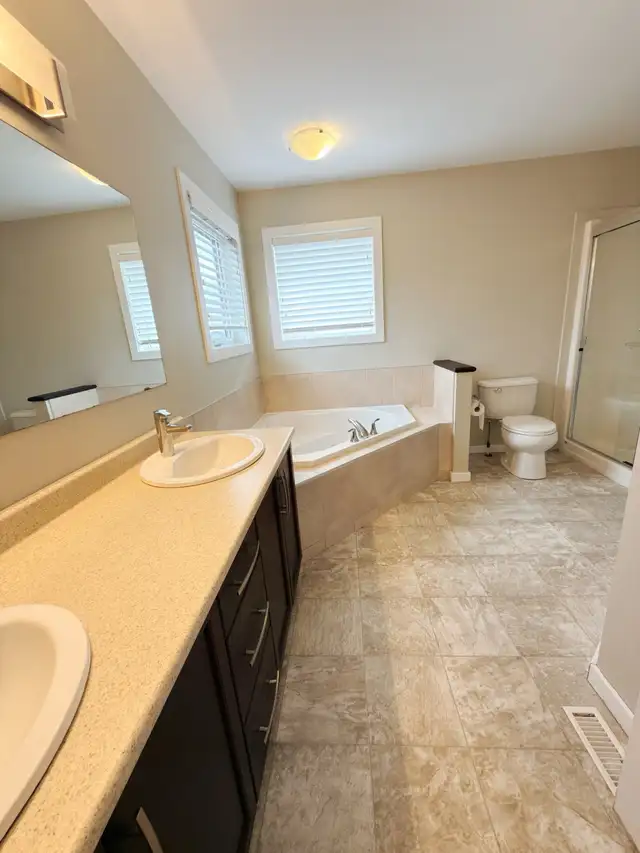 South Pointe single house for Renting - Photo 8