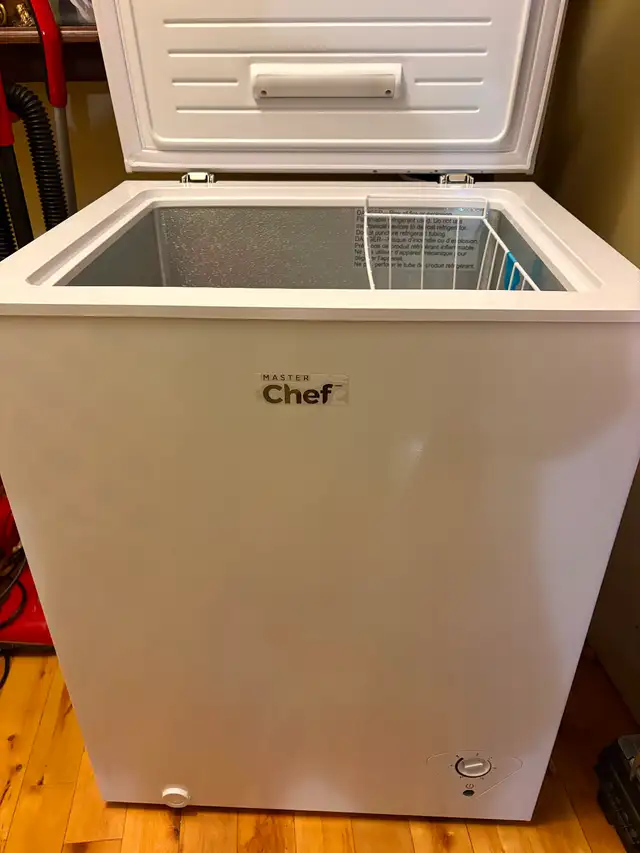 Deep Freezer 5cu ft