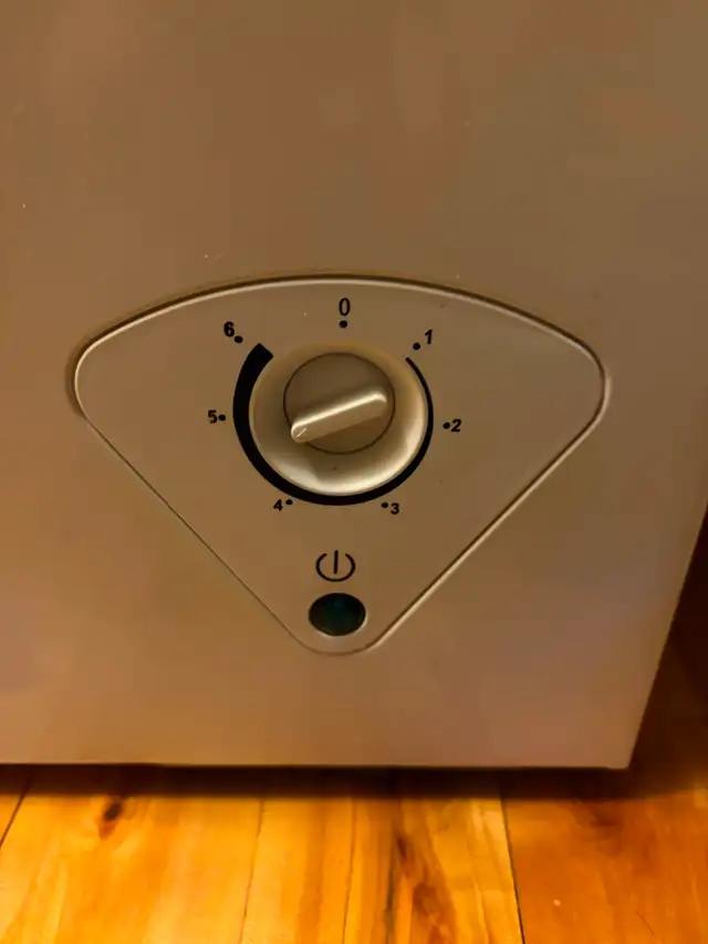 Deep Freezer 5cu ft - Photo 5