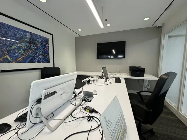 Private Bedroom at the Harbourfront - Photo 11