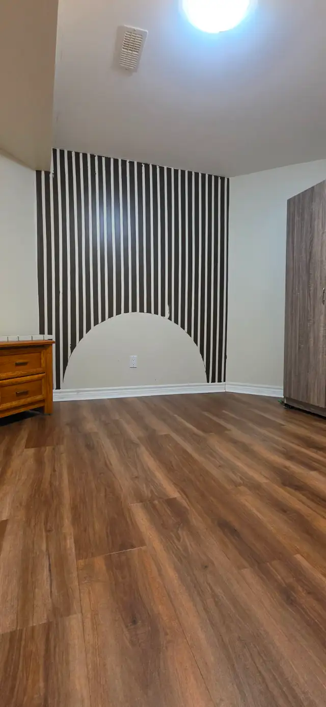 ✨ FURNISHED 1-BED BASEMENT APARTMENT - AVAILABLE JUN 1ST ! ✨ - Photo 10