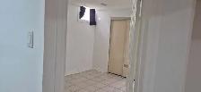 One bedroom Basement apartment for Rent - Photo 2