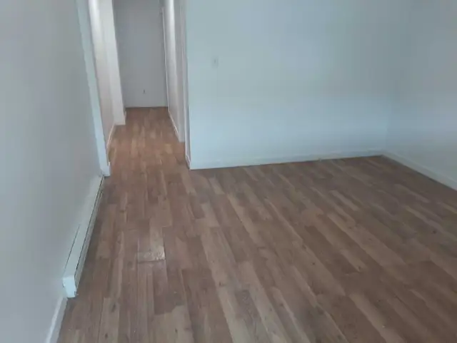 4 1/2 à louer - Photo 2