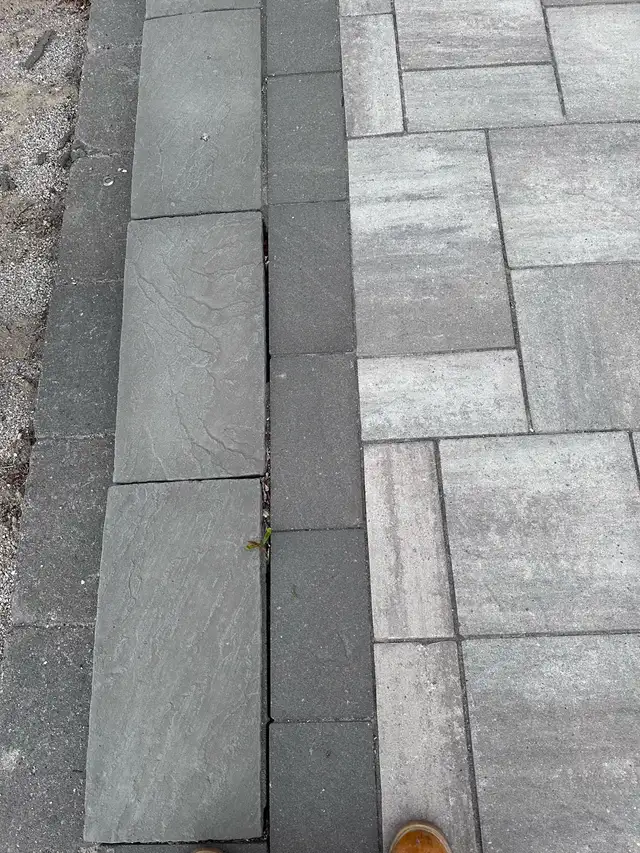 concrete/Interlocking - Photo 6