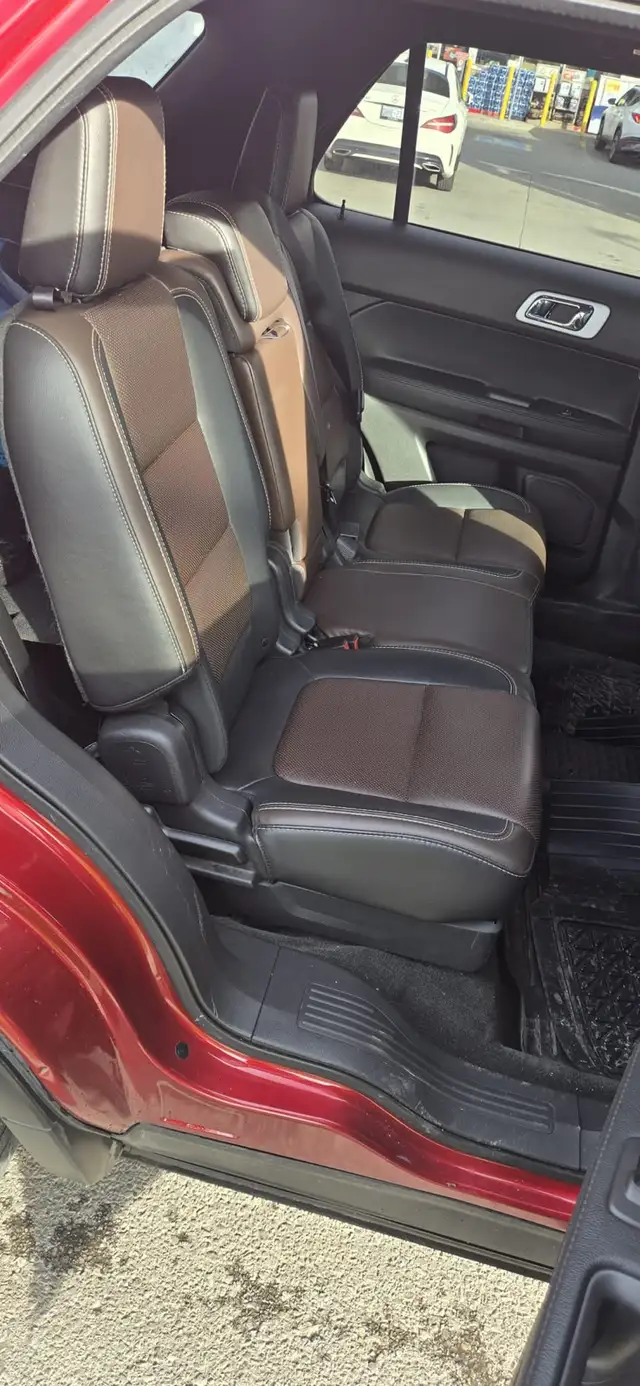 2015 Ford Explorer Sport ECOB - Photo 9