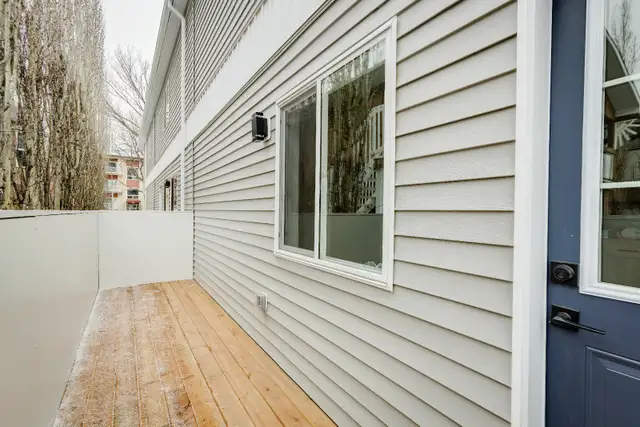Luxury New Townhome for rent - Photo 2
