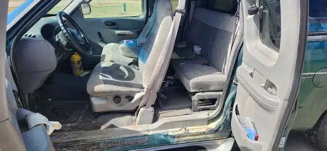 1999 F150  2 wd - Photo 8