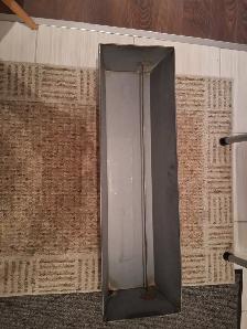a vendre bac a tapisserie metal calvaniser 60$
