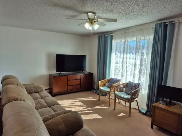 5 bed rooms House for sale In Snow Lake, MB - Photo 3