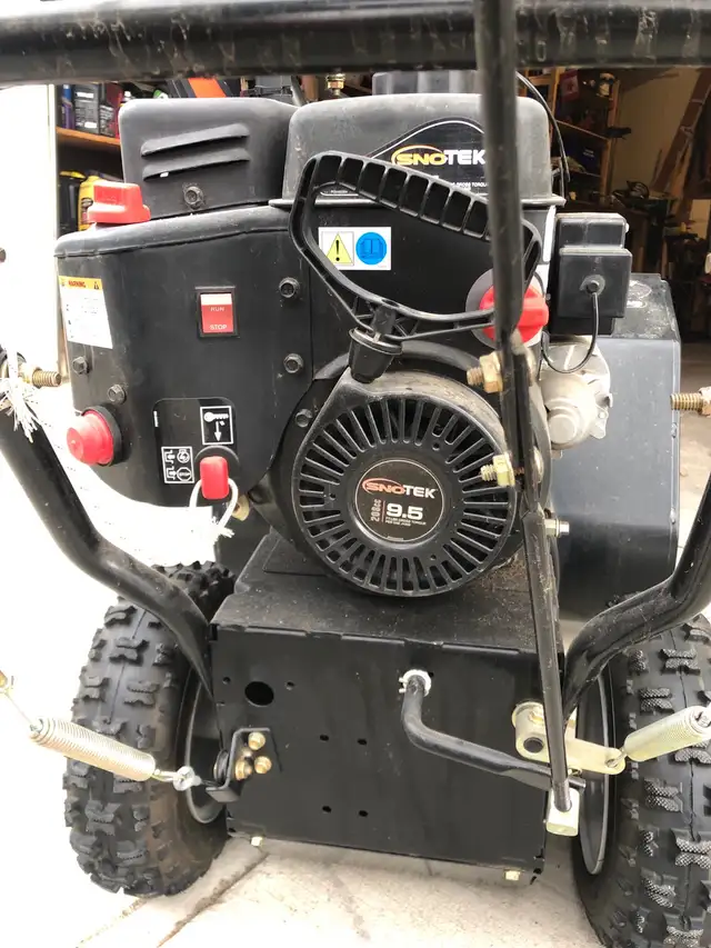 SnowBlower - Photo 5