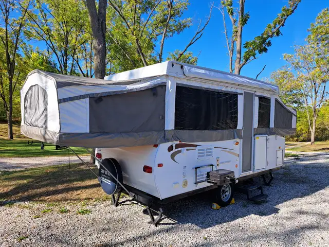 2010 Palomino Mustang Highwall Tent Trailer - Photo 4