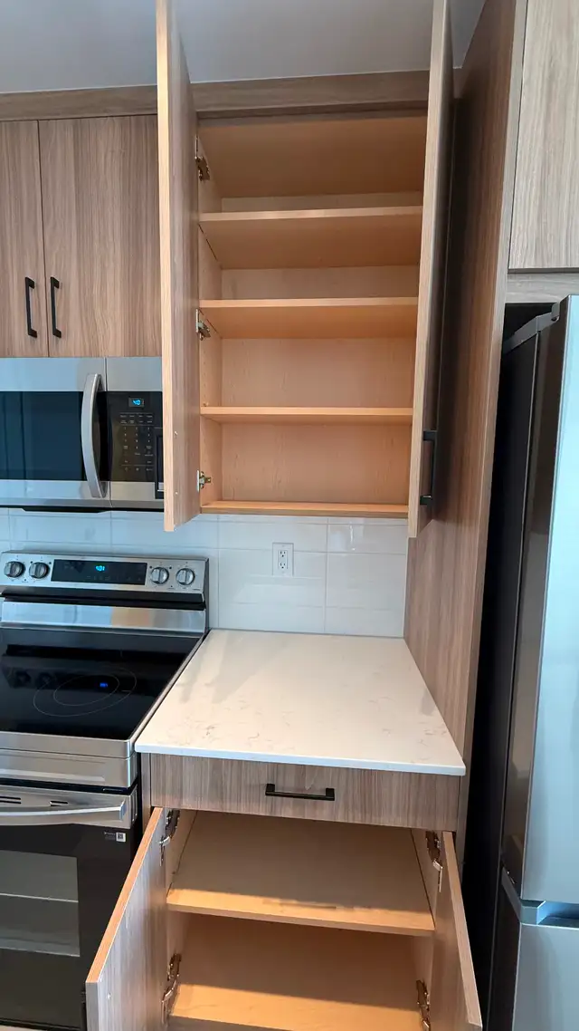 NEW 2 BEDROOM APARTMENT TOP FLOOR FOR RENT! PETS WELCOME!! - Photo 26