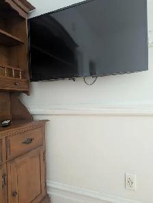 3 Beds 1 Bath Apartment - Photo 10