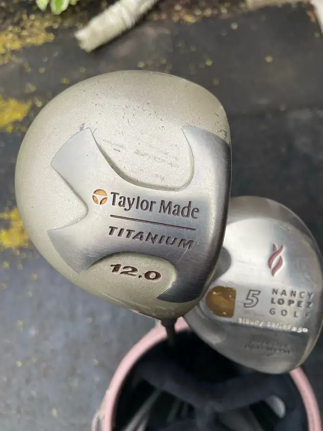 Lady’s Ping golf clubs   golf bag - Photo 4