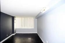 2 Bedroom   Den condo near Warden & Steeles for rent - Photo 2