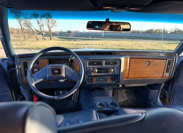 1984 Cadillac Fleetwood Brougham d’Elegance - Photo 7