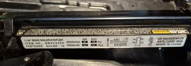 CAMPBELL HAUSFELD 18GA BRAD NAILER / STAPLER – CASE INCLUDED $40 - Photo 4