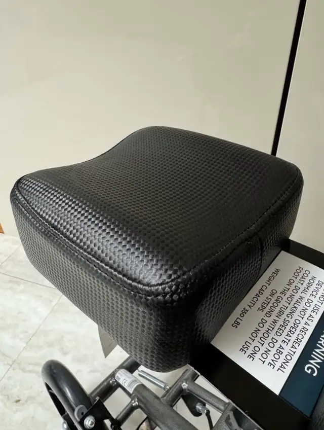 Medical Knee Walker (BRAND NEW) - Photo 4