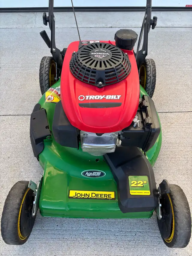 22" John Deere JS26 lawnmower - Photo 3