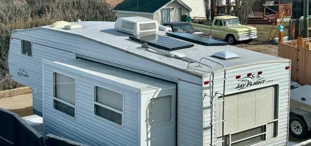 28.5’ Jayco Jayflight 5th Wheel