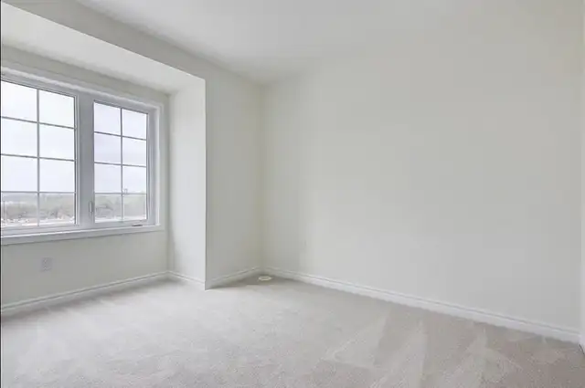 Richmond Hill Townhome for Sublease - 3 1 BR / 3 Bath (Mid June) - Photo 7