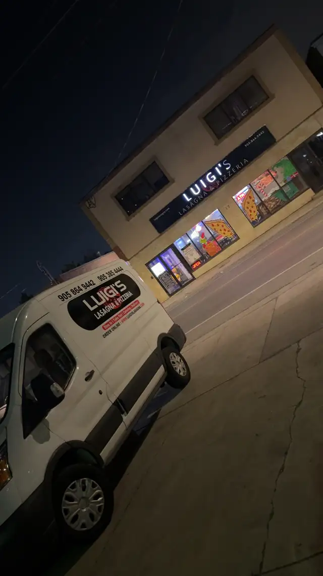 Hiring Experienced Pizza Delivery Driver (Milton)