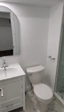 3 BEDROOM BASEMENT WITH SEPERATE ENTRANCE IN ALLISTON $2400 A MO - Photo 3