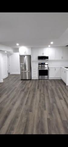 3 BEDROOM BASEMENT WITH SEPERATE ENTRANCE IN ALLISTON $2400 A MO - Photo 4