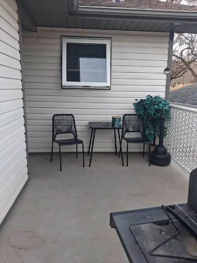 House For Sale in Medicine Hat - Photo 6