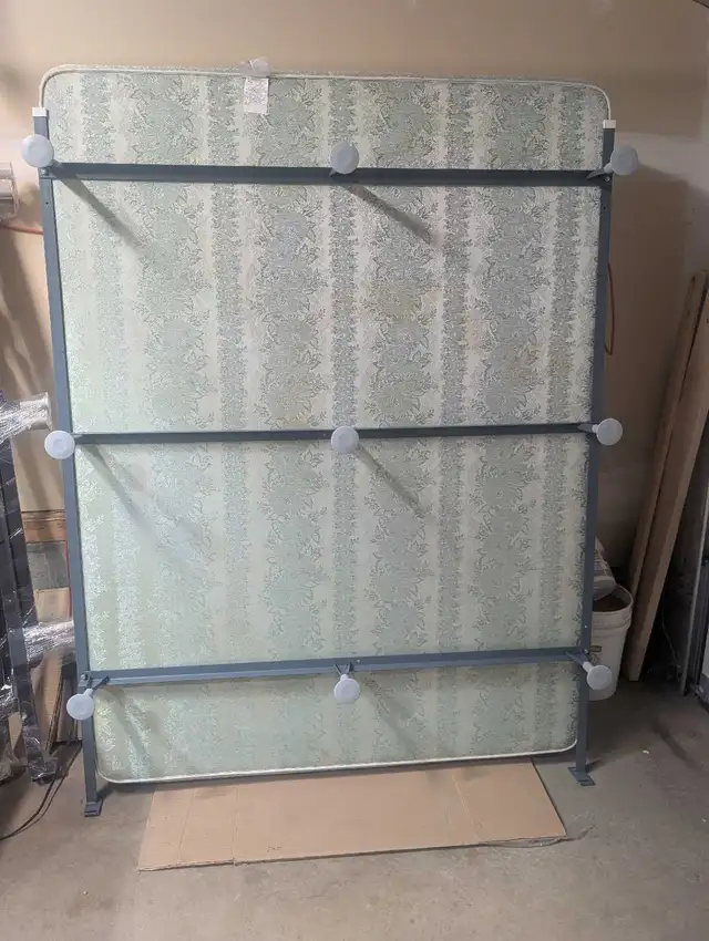 Queen Bed - Can Deliver - Photo 4