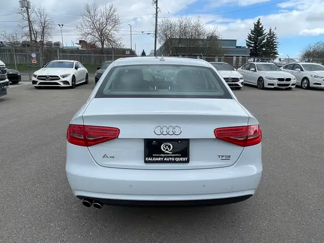 2014 Audi A4 Progressiv Quattro AWD/NAVIGATION/LEATHER/SUNROOF - Photo 6