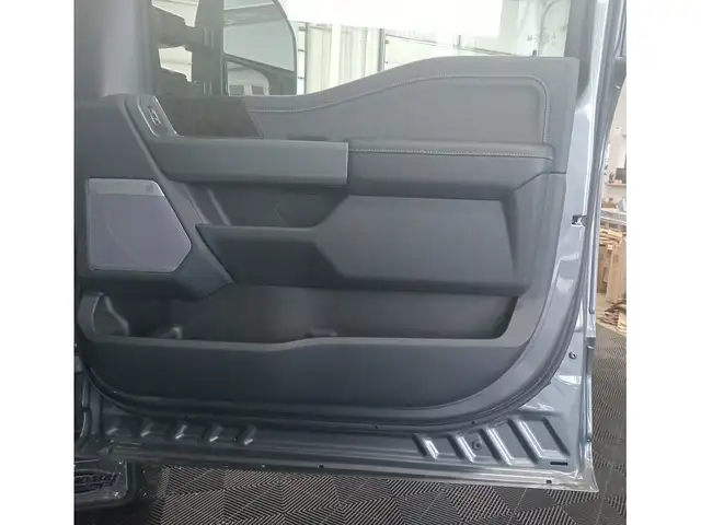 2024 Ford F-350 LARIAT | 618A | FX4 OFF ROAD PACKAGE - Photo 18