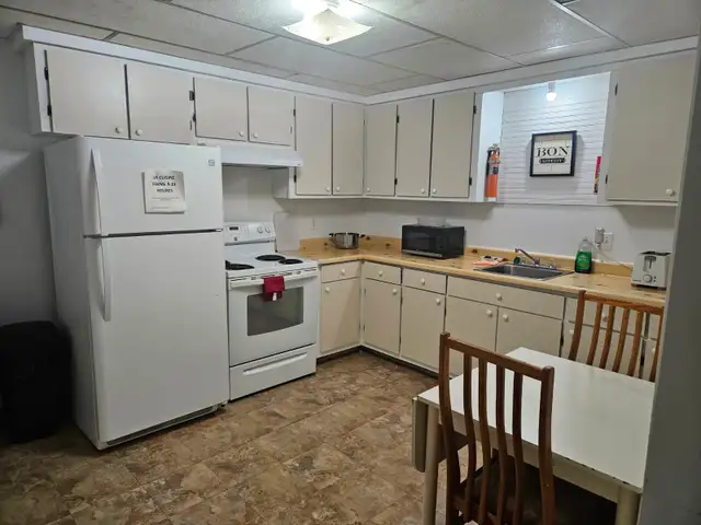 Chambre non fumeur voisin Uni. Laval 540$ - Photo 4