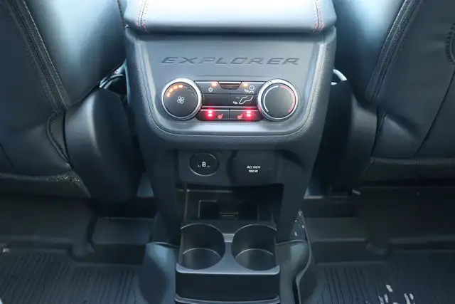 2026 Ford Explorer ST - Photo 12