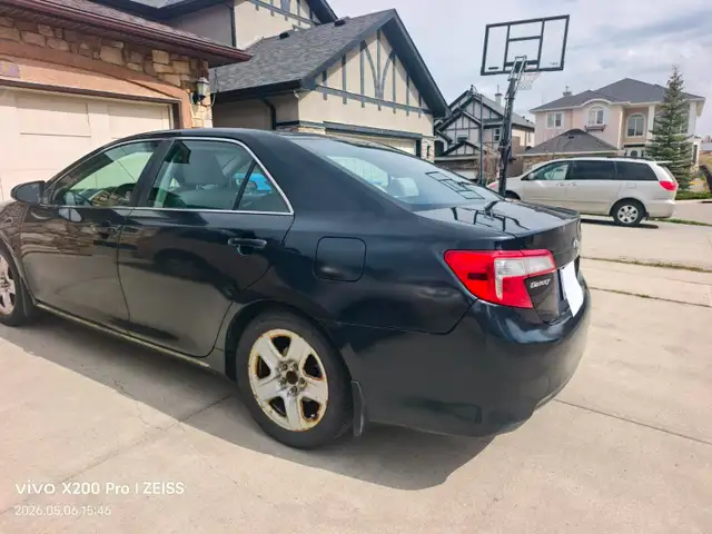 2012 Toyota Camry 4dr Sdn I4 Auto LE