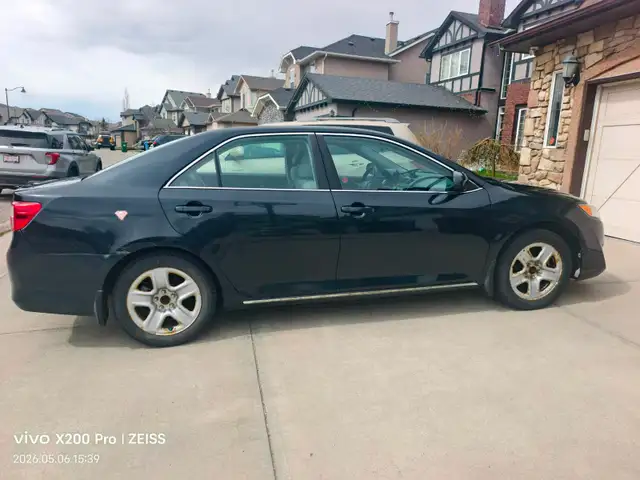 2012 Toyota Camry 4dr Sdn I4 Auto LE - Photo 5