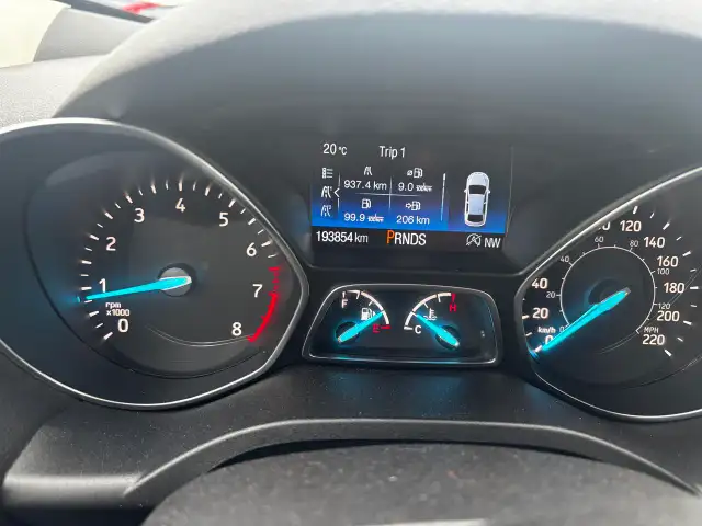 2018 Ford Escape SE, 4WD, Alloys, P. Seats, Back-Up-Camera, - Photo 20